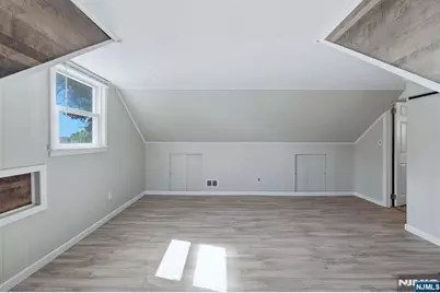 270 Coolidge Avenue, Hasbrouck Heights, NJ 07604 - Photo 19