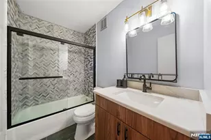 200 Winston Dr 2403, Cliffside Park, NJ 07010 - Photo 15