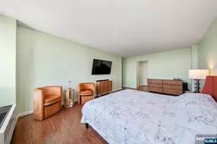 200 Winston Dr 2403, Cliffside Park, NJ 07010 - Photo 19