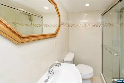 56 Dohrman Avenue, Teaneck Township, NJ 07666 - Photo 25