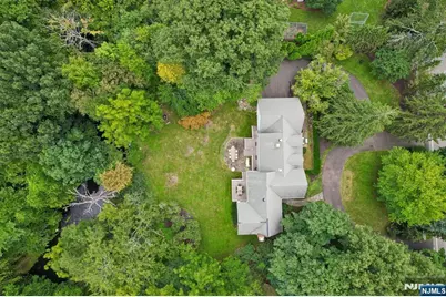 580 Brookside Avenue, Allendale, NJ 07401 - Photo 41