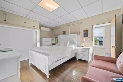 34 Milton Avenue, Nutley, NJ 07110 - Photo 17