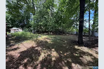 380 5th Court, River Edge, NJ 07661 - Photo 9