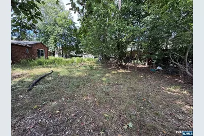 380 5th Court, River Edge, NJ 07661 - Photo 7