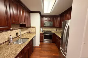200 Grand Cove Way 3H, Edgewater, NJ 07020 - Photo 5