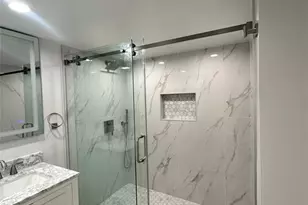 200 Grand Cove Way 3H, Edgewater, NJ 07020 - Photo 15