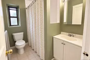 2337 Hudson Terrace E12, Fort Lee, NJ 07024 - Photo 9