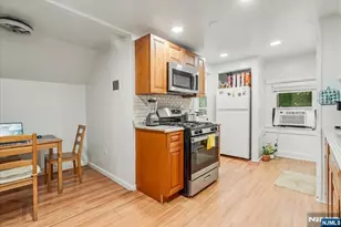 68 Tenafly Rd, Englewood, NJ 07631 - Photo 19