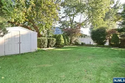 263 Phelps Avenue, Bergenfield, NJ 07621 - Photo 13