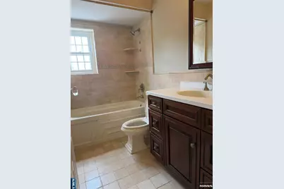 358 Maple 4 #4, Oradell, NJ 07649 - Photo 9