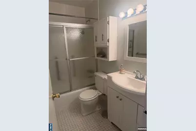 280 Prospect Avenue 5D #5D, Hackensack, NJ 07601 - Photo 17