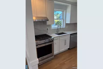 91 Columbus Drive, Tenafly, NJ 07670 - Photo 5