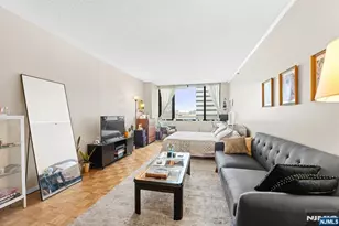 45 S River Dr 808, Jersey City, NJ 07310 - Photo 1