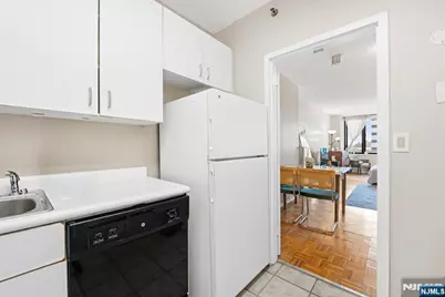 45 S River Drive 808 #808, Jersey City, NJ 07310 - Photo 17