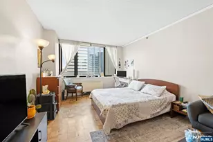45 S River Dr 808, Jersey City, NJ 07310 - Photo 7