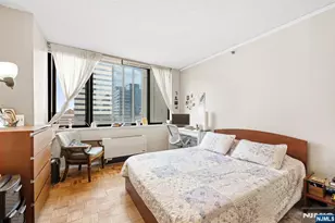 45 S River Dr 808, Jersey City, NJ 07310 - Photo 9