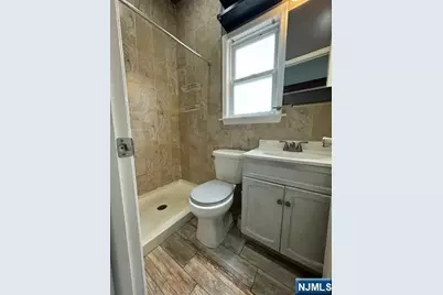 40 Washington Avenue 2B #2B, Belleville, NJ 07109 - Photo 9