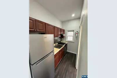 40 Washington Avenue 2B #2B, Belleville, NJ 07109 - Photo 7