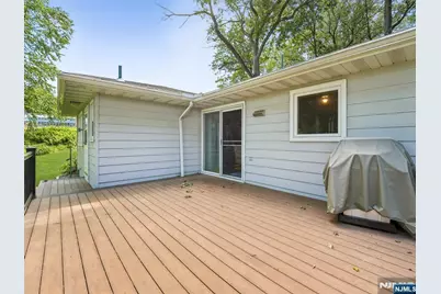 45 Sunset Road, Bloomingdale, NJ 07403 - Photo 27