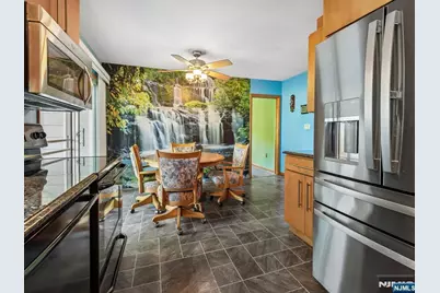 45 Sunset Road, Bloomingdale, NJ 07403 - Photo 11