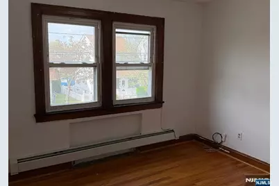 179 Trimble Avenue, Clifton, NJ 07011 - Photo 9