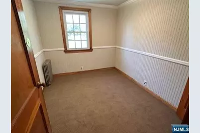 189 W Prospect Street 2 #2, Waldwick, NJ 07463 - Photo 5