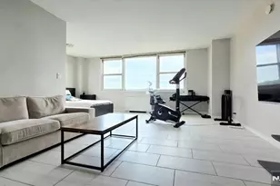 201 Bridge Plaza 9G, Fort Lee, NJ 07024 - Photo 1