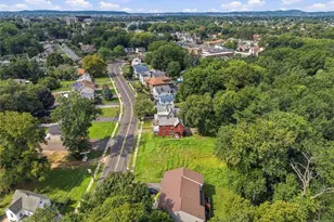 406 Saddle River Rd, Saddle Brook Township, NJ 07663 - Photo 23