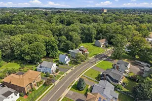 406 Saddle River Rd, Saddle Brook Township, NJ 07663 - Photo 21