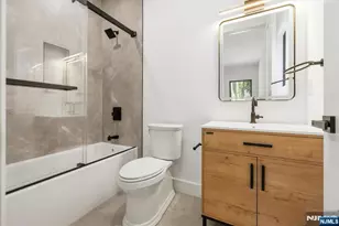 389 Mercer Ave, River Edge, NJ 07661 - Photo 33