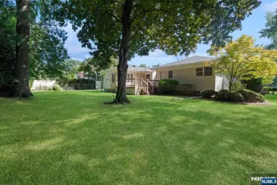 601 Iroquois Street, Oradell, NJ 07649 - Photo 27