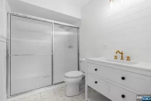 601 Iroquois St, Oradell, NJ 07649 - Photo 17