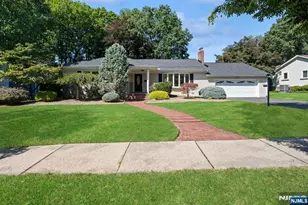601 Iroquois St, Oradell, NJ 07649 - Photo 1