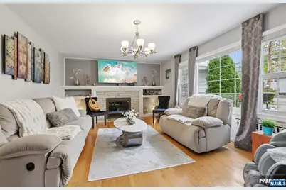 921 Linwood Avenue, Ridgewood, NJ 07450 - Photo 5