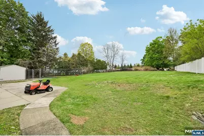 921 Linwood Avenue, Ridgewood, NJ 07450 - Photo 35