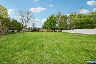 921 Linwood Avenue, Ridgewood, NJ 07450 - Photo 37