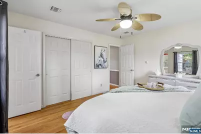 921 Linwood Avenue, Ridgewood, NJ 07450 - Photo 19