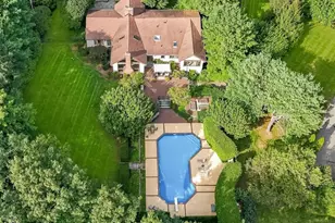 10 Baker Ct, Ramsey, NJ 07446 - Photo 1