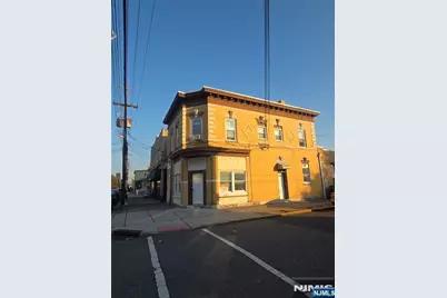 75-79 Lodi 1B #1B, Hackensack, NJ 07601 - Photo 1