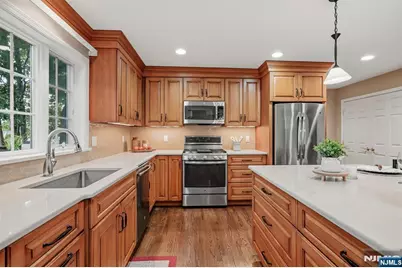 66 Nottingham Road, Ramsey, NJ 07446 - Photo 5