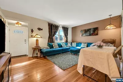 38-59 Taylor Road, Fair Lawn, NJ 07410 - Photo 9