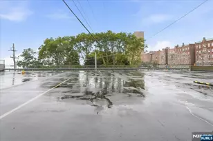 6010 Blvd East 37, West New York, NJ 07093 - Photo 27