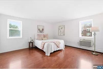 6010 Boulevard East 37 #37, West New York, NJ 07093 - Photo 15