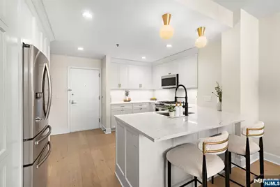 1125 Maxwell Lane 434-436 #434-436, Hoboken, NJ 07030 - Photo 3