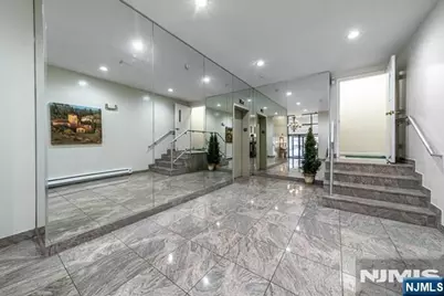 547 Gorge Road 2D #2D, Cliffside Park, NJ 07010 - Photo 25