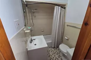 162 Kearny Ave 4, Kearny, NJ 07032 - Photo 3