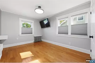 197 Krone Place, Hackensack, NJ 07601 - Photo 17