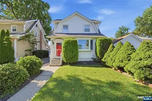 197 Krone Pl, Hackensack, NJ 07601 - Photo 1