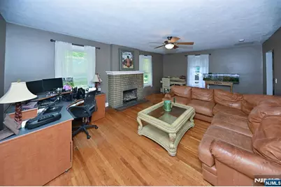 51 High, Montclair, NJ 07042 - Photo 3