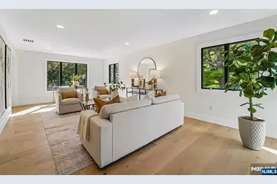 45 Lake Road, Upper Saddle River, NJ 07458 - Photo 3
